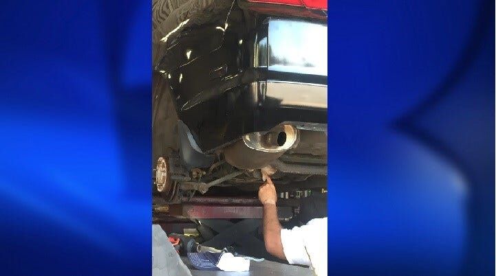 Mechanics rescue kitten that was stuck in car frame for hours